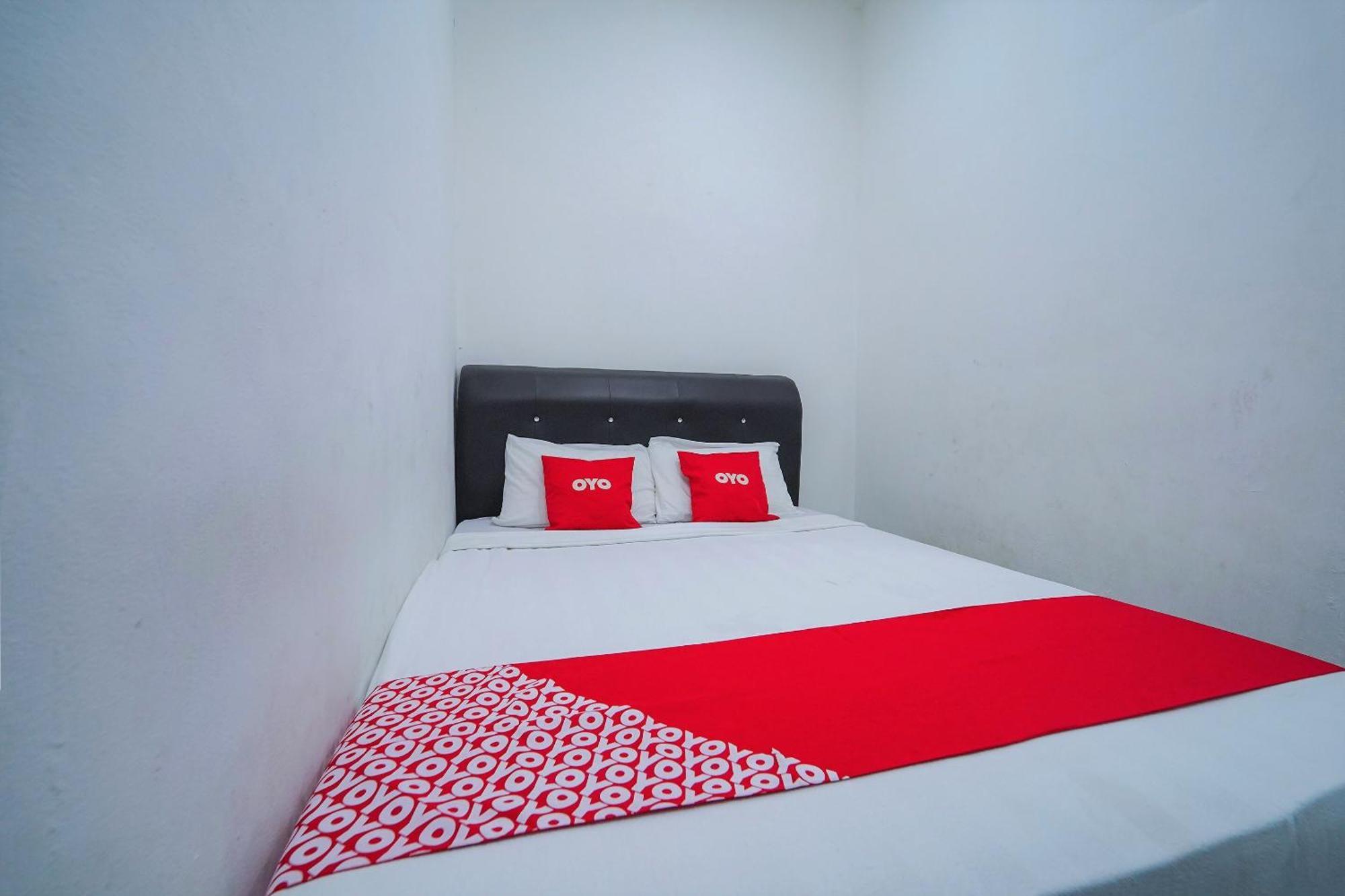 סונגאי פטאני Oyo 89820 Sp Berlian Inn מראה חיצוני תמונה