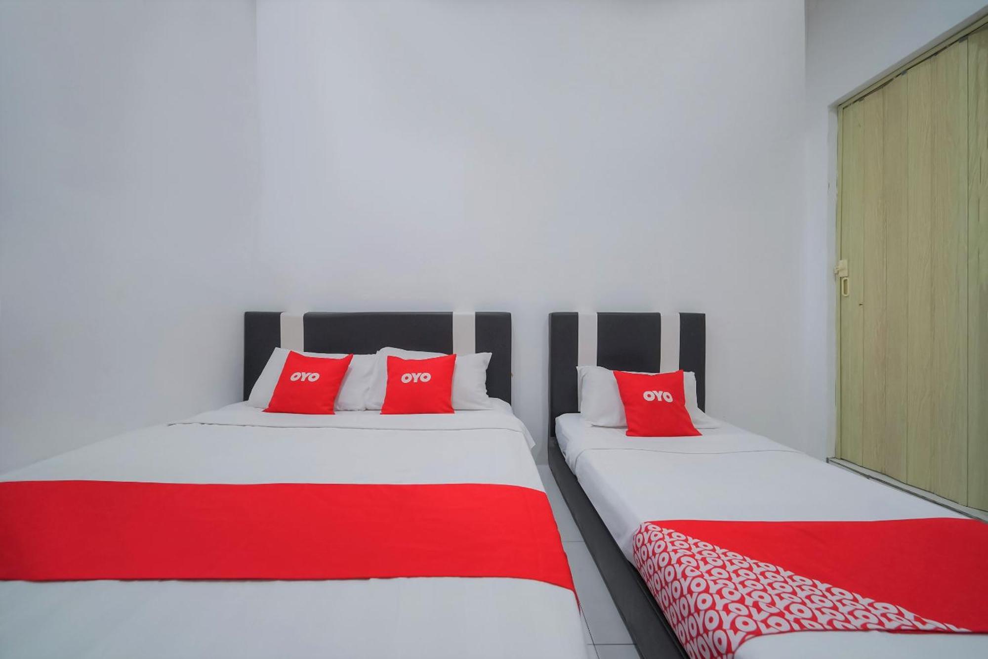 סונגאי פטאני Oyo 89820 Sp Berlian Inn מראה חיצוני תמונה